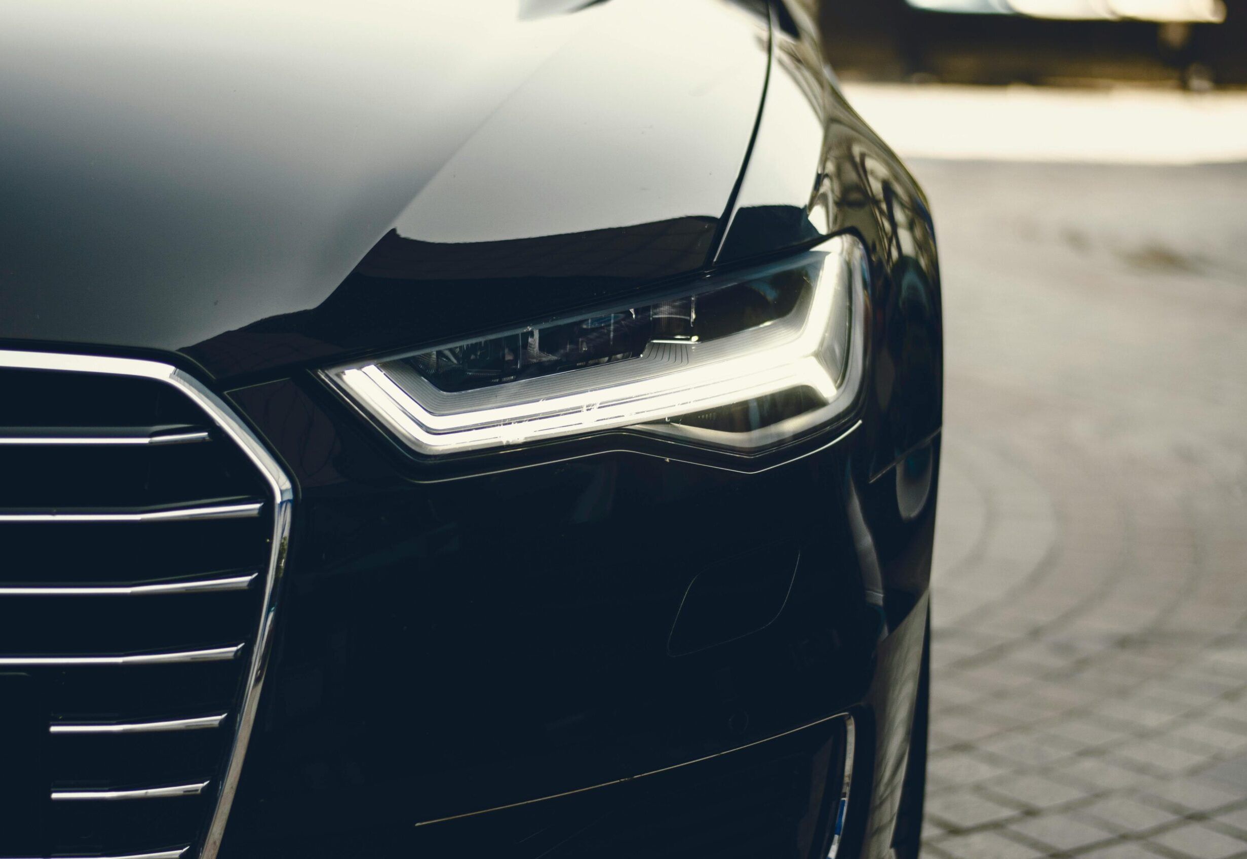 pexels-sarmad-mughal-94606-305070